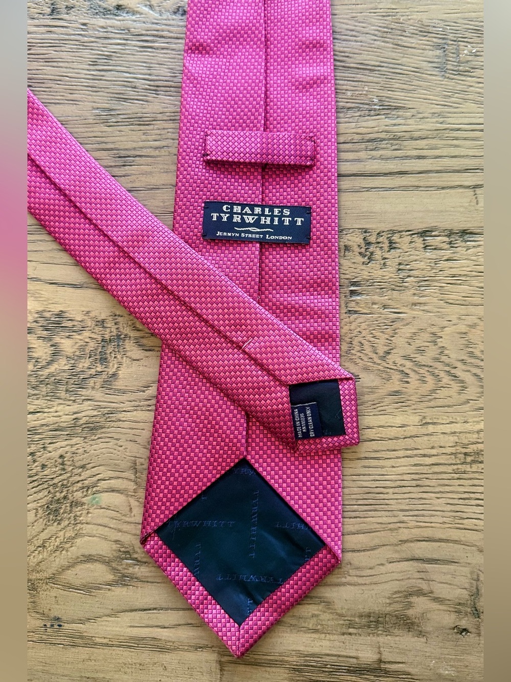 Charles Tyrwhitt Hot Pink Textured Silk Tie